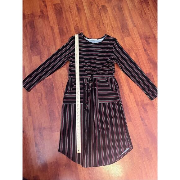 Lake Flower Striped pullover dress with pockets size small - Picture 4 of 9
